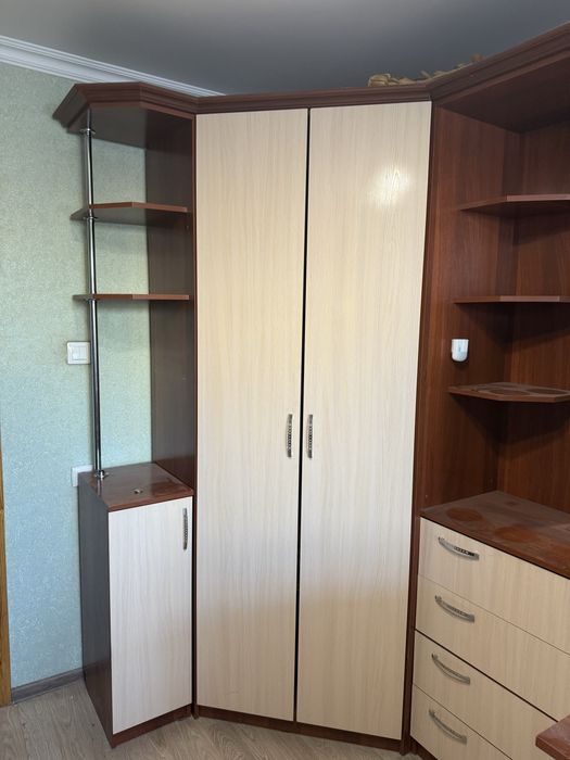 Продам шкаф 35000