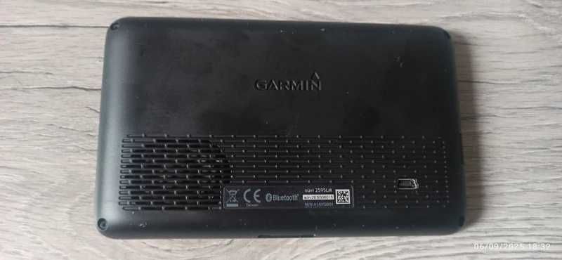 Garmin nuvi 2595