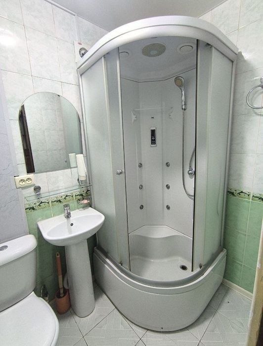 Продается 1 комнатная квартира ул Новомосковская ор стадион Старт