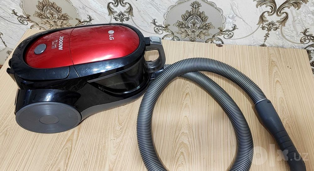 LG  2000watt Pilesos