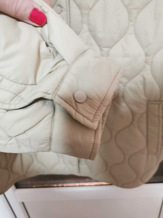 geaca nou 3xl, bej, cu gluga! Waikiki