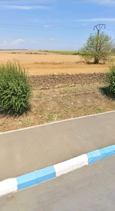Teren intravilan in Costinesti cu deschidere la drumul principal