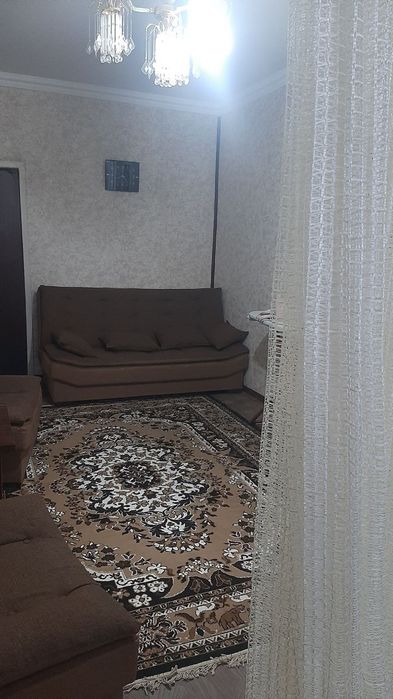 Аренда Юнусабад 2х ком квартира 9кв