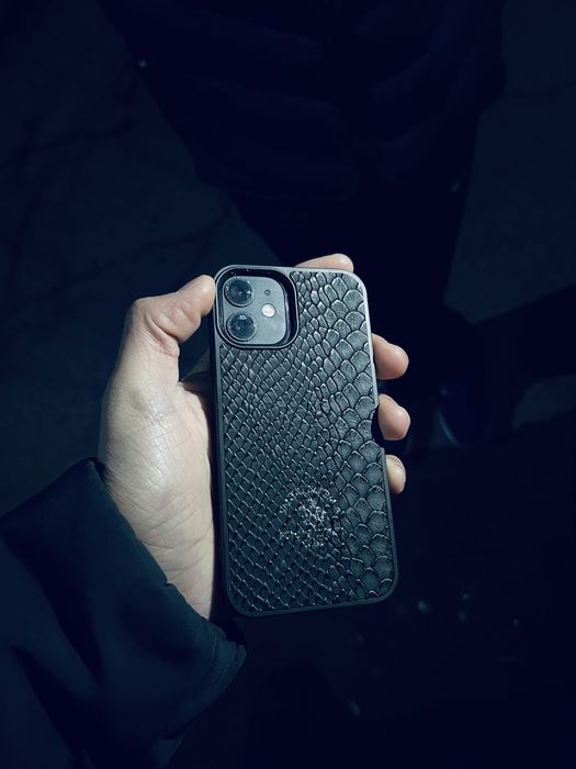 продам айфон 12мини