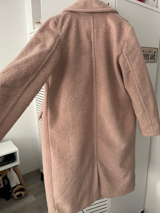 Палтенце в млечно розово