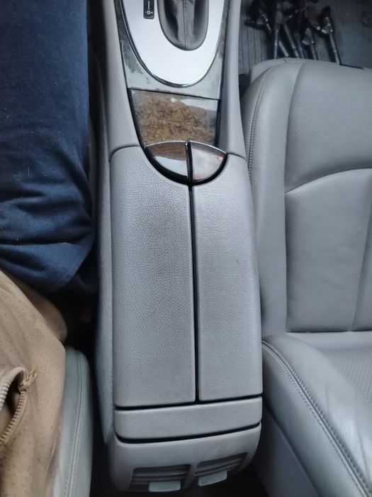 На части W211 e320cdi 204к.с