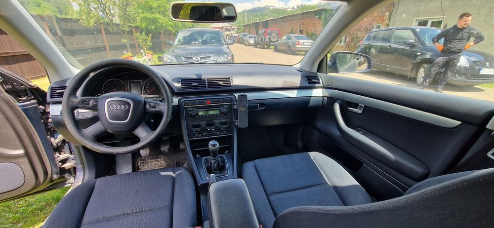 Vând audi a4 b7 motor 1.9 tdi naveta inmatriculat consum mic taxe mici