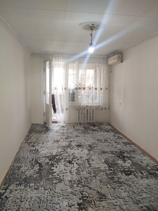 Продаю свою квартиру 2 комнатни Чиланзар 26 кв 2 дом