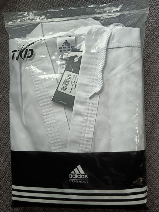 Кимоно  за таекуондо - ново