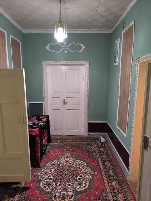 Urganch shaharda qirgʻiz yopni Boʻyindo Al-beruniy pr 3.  12-uy t