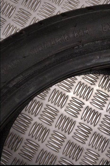 Продам шины 2 пары 195/45/R16