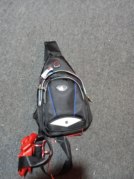 Geanta de umăr noua