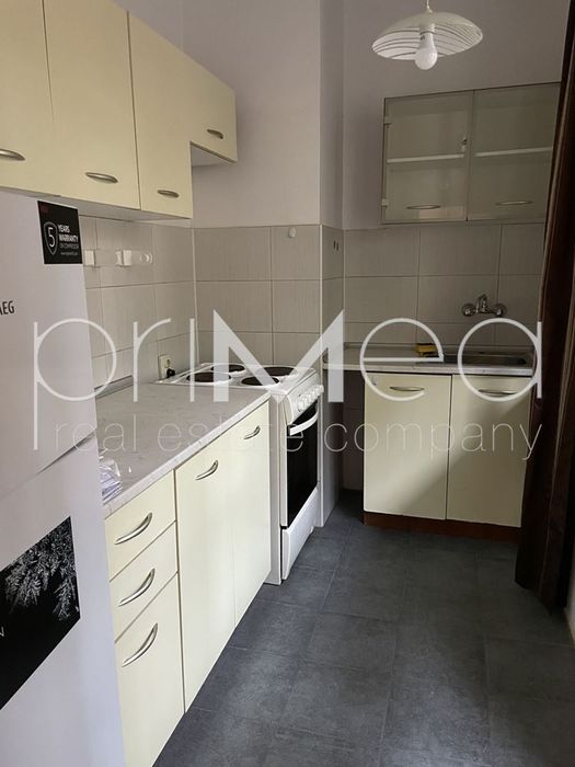 Продава се Двустаен апартамент в Бургас, Център - 53 кв.м за 2548 €/кв.м - Снимка #5