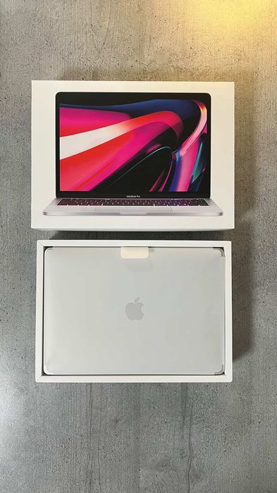 Apple MacBook Pro 256gb M2 ca nou