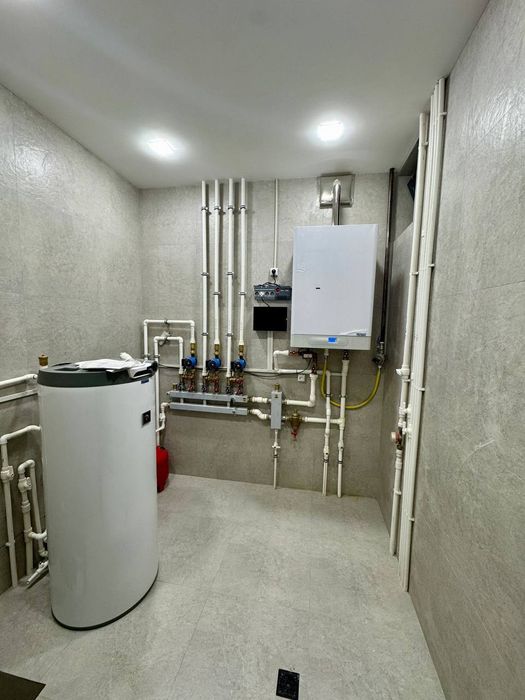 Отдельно стоящее здание 2 сотки 4 уровня 480 м2