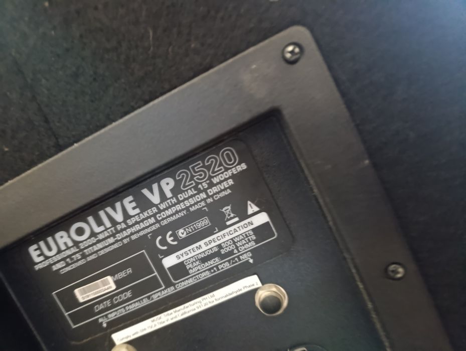 Beringer пулт 1600вата