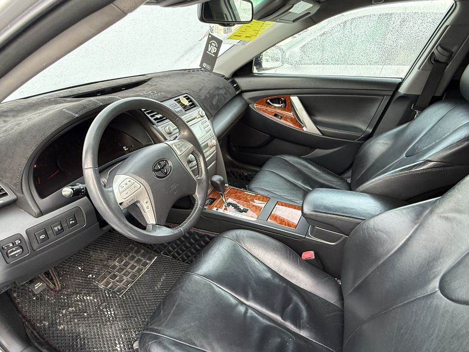 Продам Toyota Camry