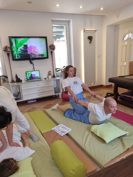 Masaj de relaxare, terapeutic, sportiv reflexoterapie,epilare cu zahar