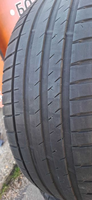 4бр. 235/50/20 Michelin SUV 5.5mm грайфер, дот 19г. ---