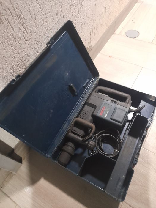 Ciocan rotopercutor Bosch GBH 11 E,