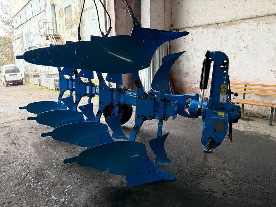 Lemken Europal 8. 4 korpus sotiladi