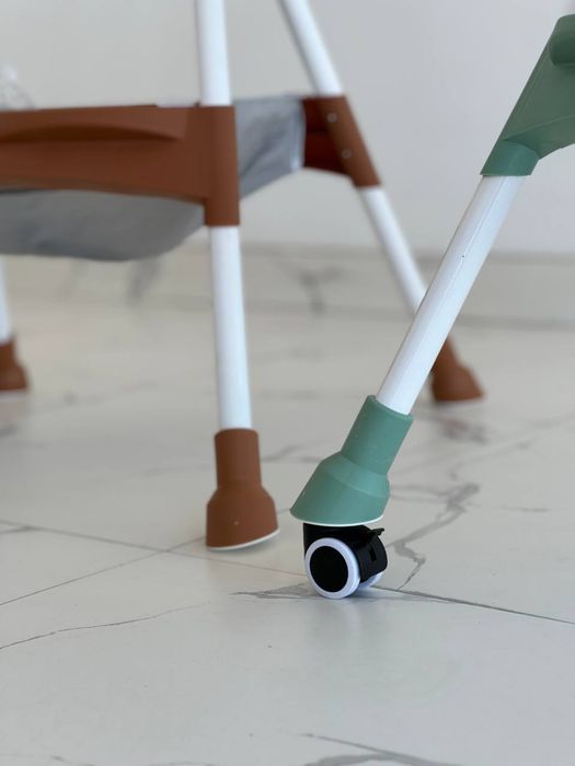 Стул для кормления 618