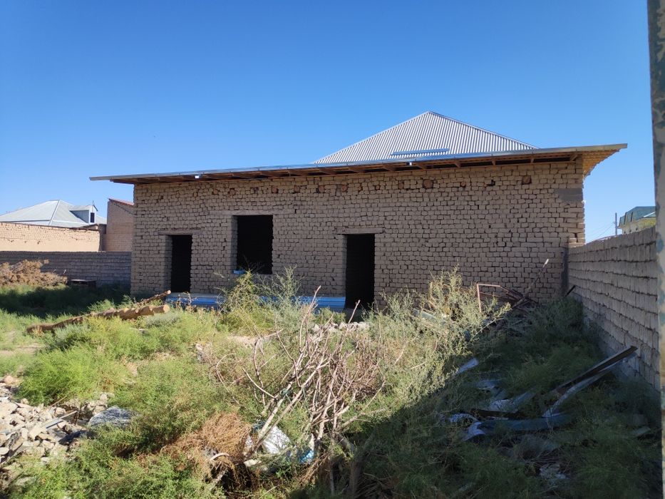 Ер участкаси Каманди Бустон махалласида