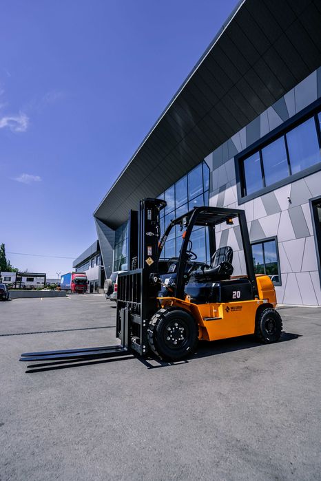 вилочный погрузчик HC CPCD20-AG2