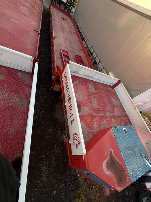 trall/trailer/traller/Грузовой прицеп