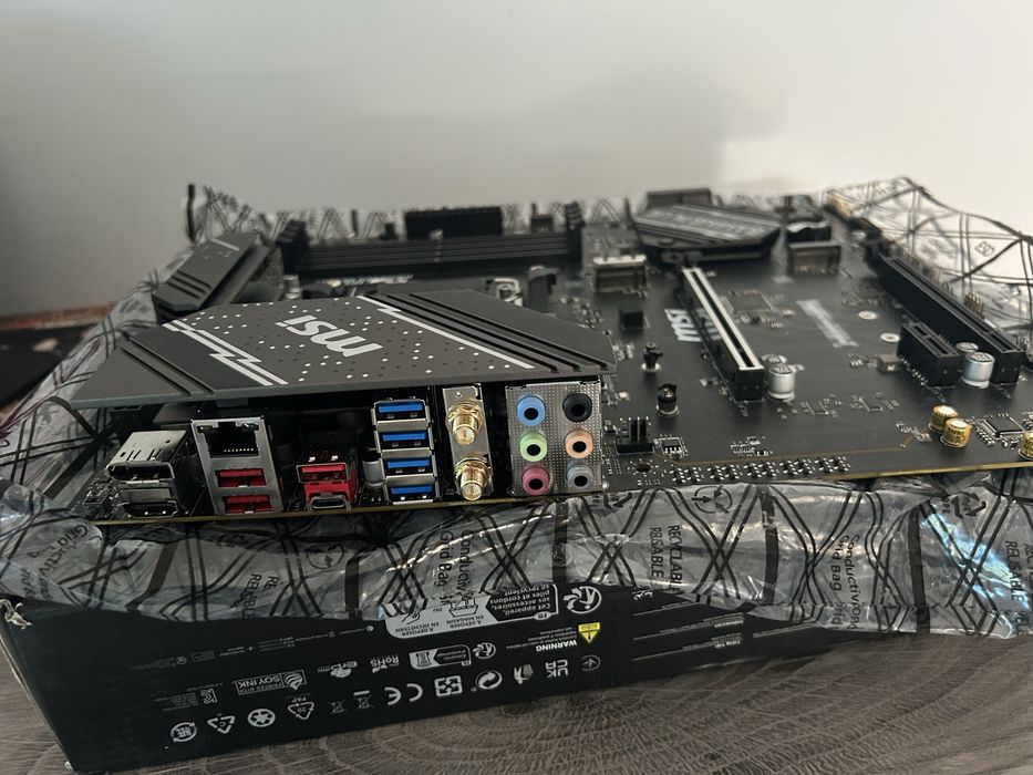 Дънна платка MSI B650 Gaming plus Wifi, Bluetooth