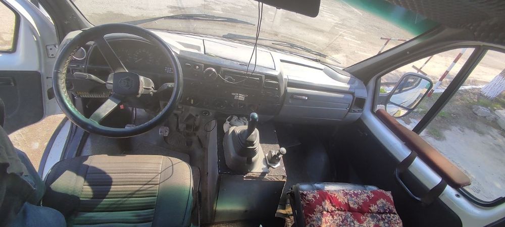 Газел шаланда килинган