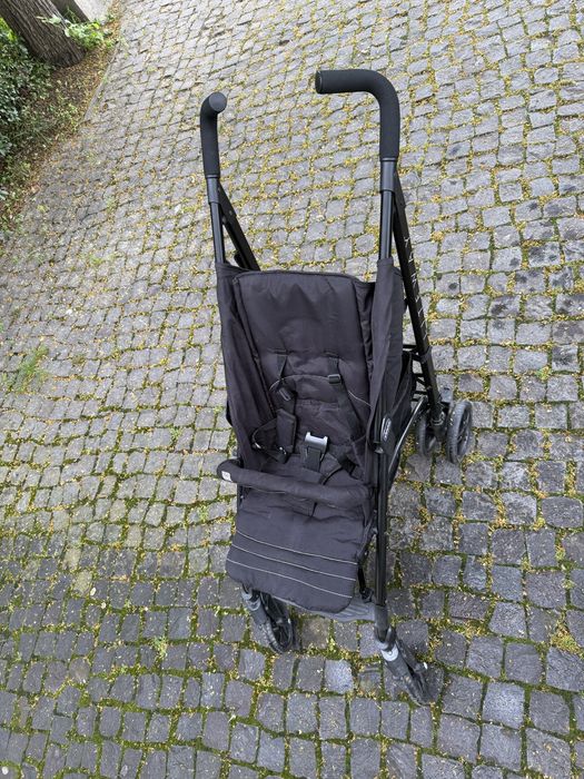 Cărucior sport Chicco Liteway – ușor, pliabil, stare foarte bună