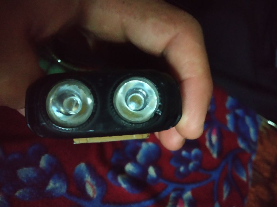 Продам телефон Рабочий танк повер