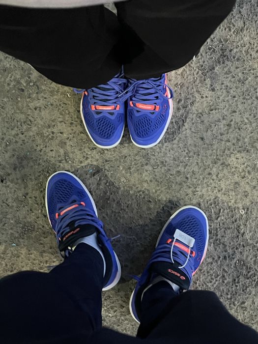 Asics крос для волейбола
