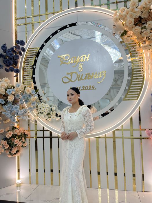 Платье вечернее , айвори