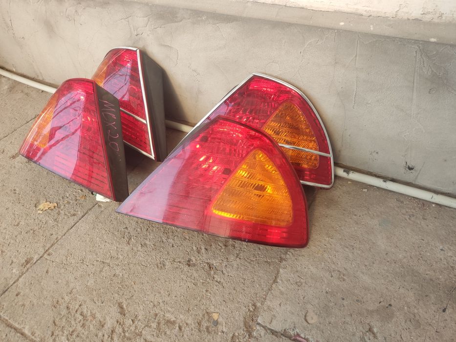 Фонари Toyota Avalon