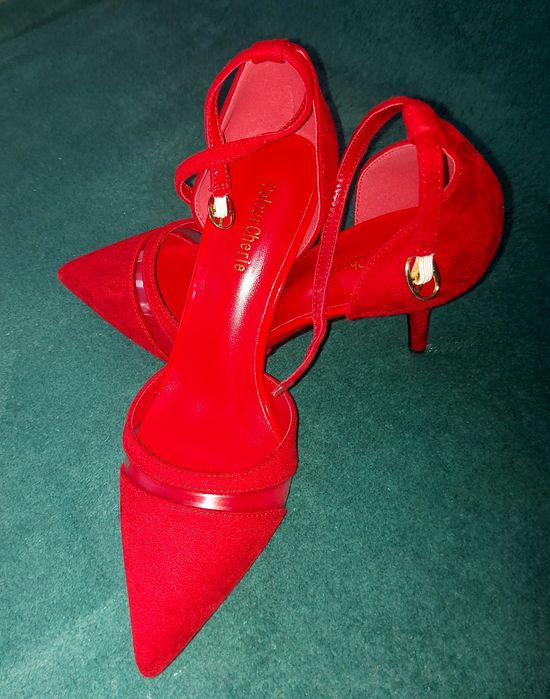 Pantofi   nou nouți