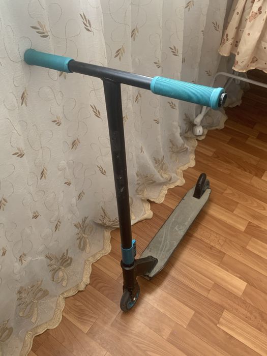 Продам самокат в хорошем состояний