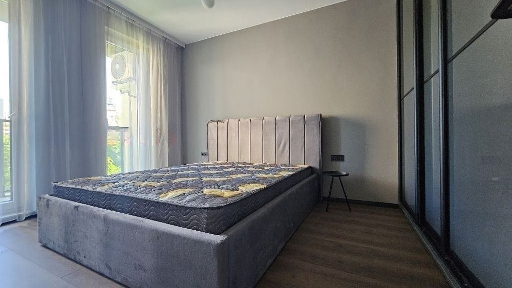 Дава се под наем Тристаен апартамент в София, Студентски град - 120 кв.м за 1145.97 € - Снимка #4