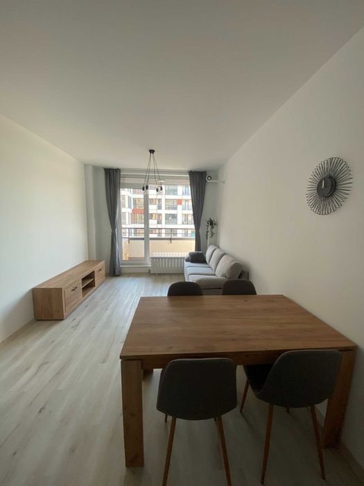 Двустаен апартамент в ж.к. Младост 4