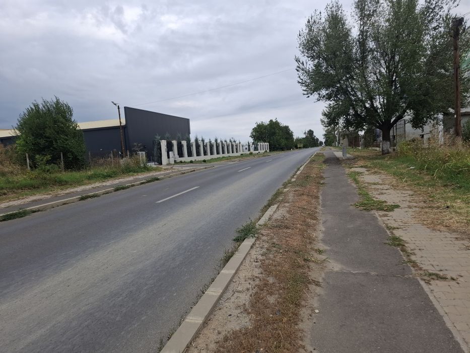 Vând teren intravilan 900. MP.  pe DJ e40 vidra .Ilfov