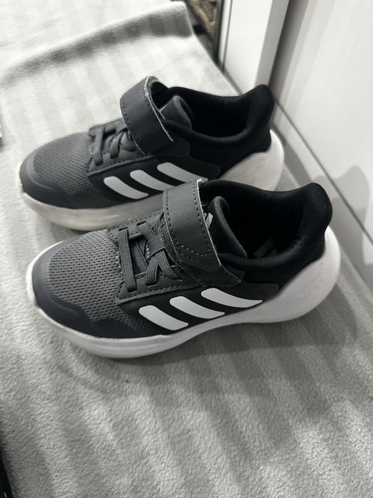 Кросовки Adidas оригинал