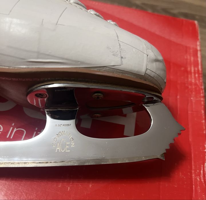 Коньки фигурные Edea Overtura set Coronation Ace