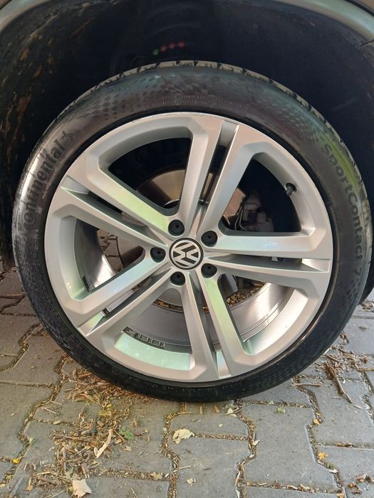 Продавам оригинални джанти с гуми от Volkswagen Tiguan 19" 5x112
