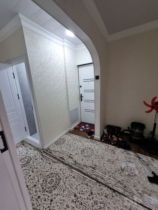 Аренда квартира рядом метро тинчлик 5 комнита цена 700$ + 700$ депозит