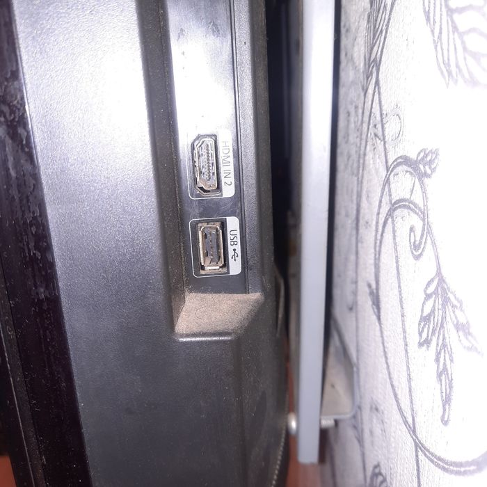 Продаю телевизор Самсунг