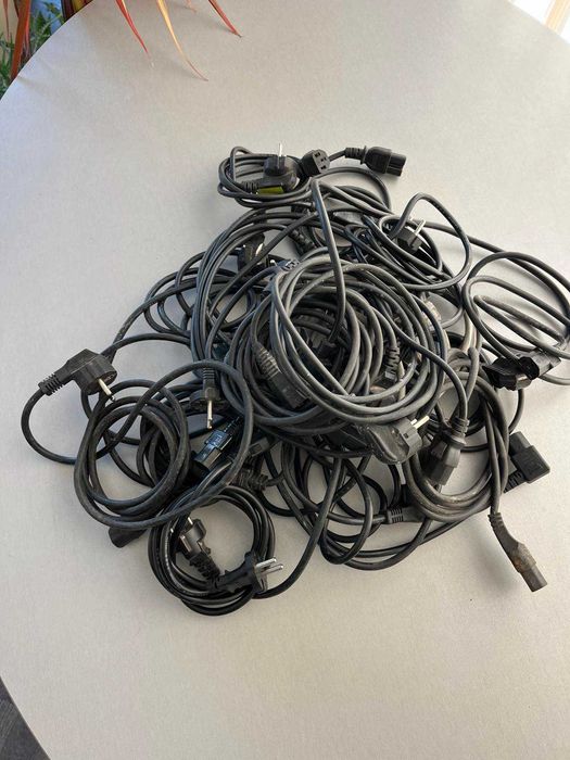 Захранващи кабели 20 бр.