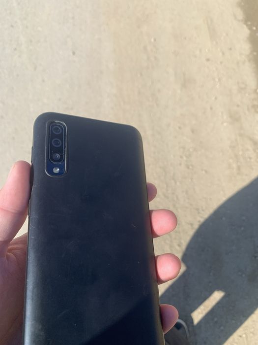 Самсунг а50 обмен или прадажа