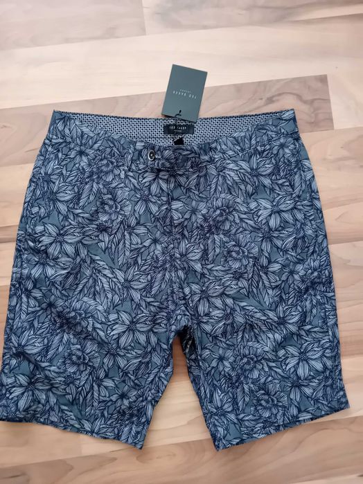 Ted Baker /Massimo Dutti M/L размер тениска