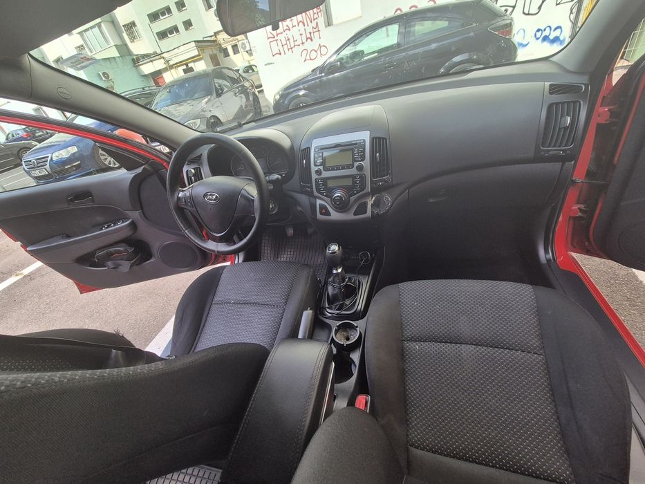 HYUNDAI i30 2011 — imagine 3